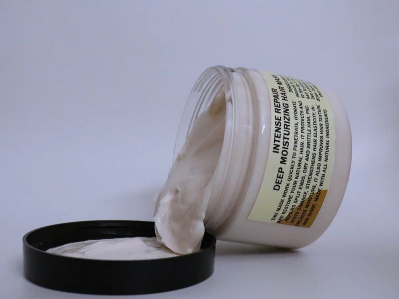 Moisturizing hair mask