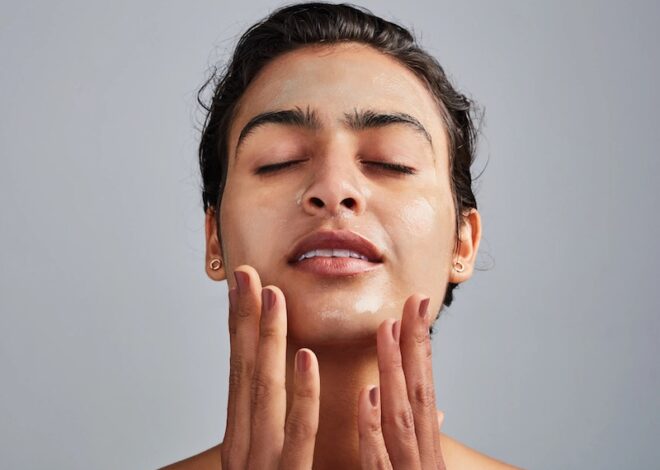 Discover a simple and effective night skincare routine for combination skin