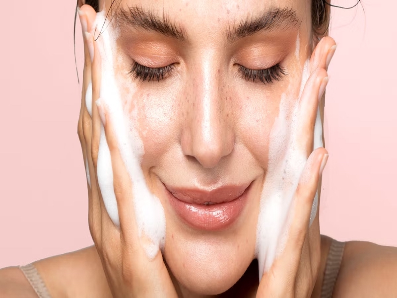 Suggestion: The simplest and most perfect face care for dry sensitive skin