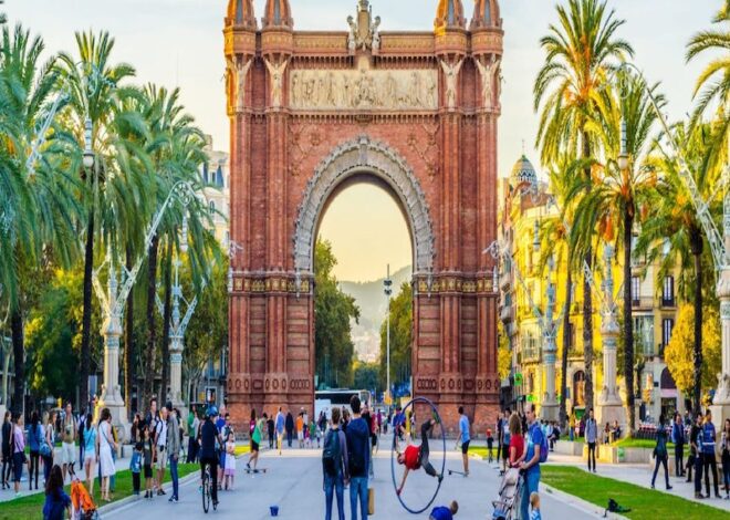 10+ tourist attractions in Barcelona that tourists should not miss