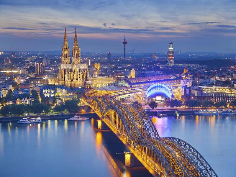 Revealing 10 tourist attractions in Germany that visitors should not miss