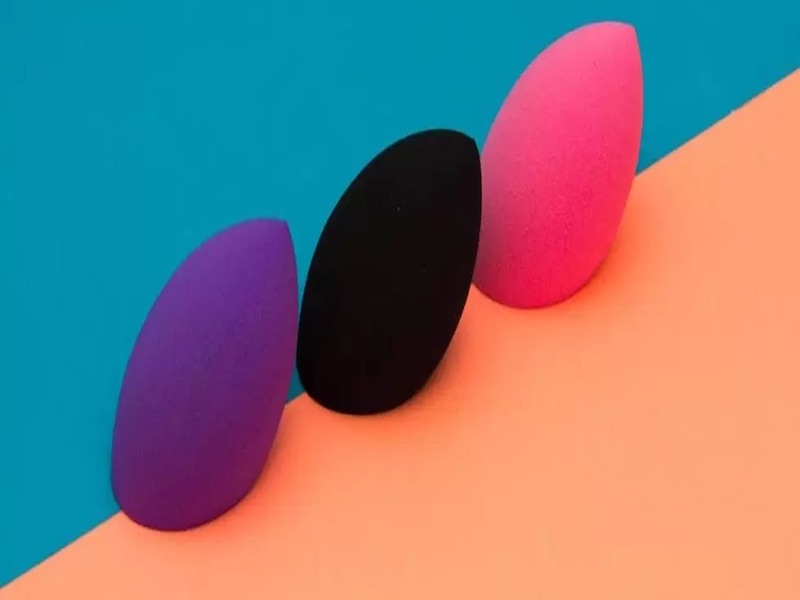 Some popular types of makeup sponges